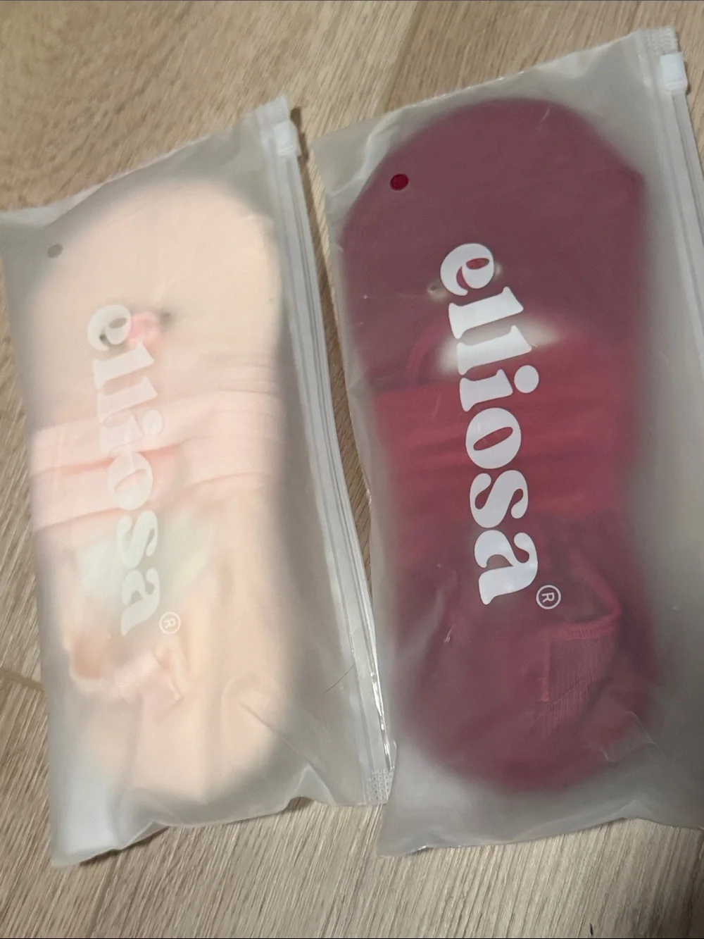 Low-Cut Pilates Sock Duo in Light Pink and Burgundy